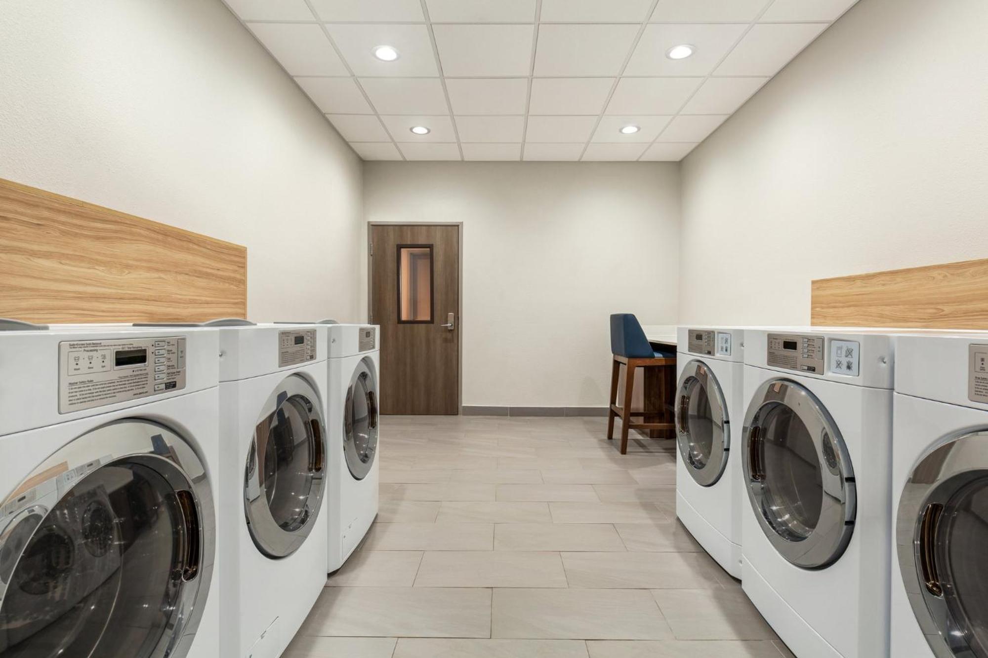 Candlewood Suites Bessemer - Birmingham Sw By Ihg المظهر الخارجي الصورة